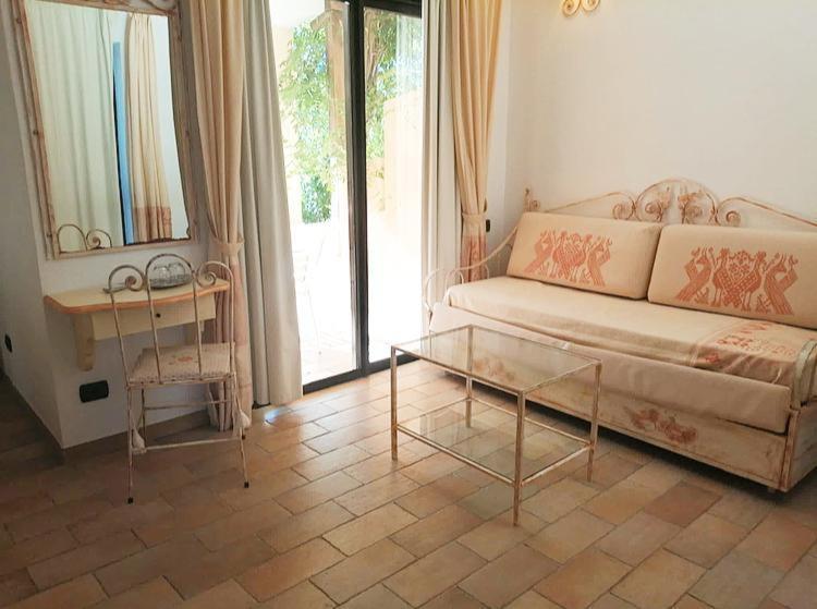 Altura Hotel Villasimius